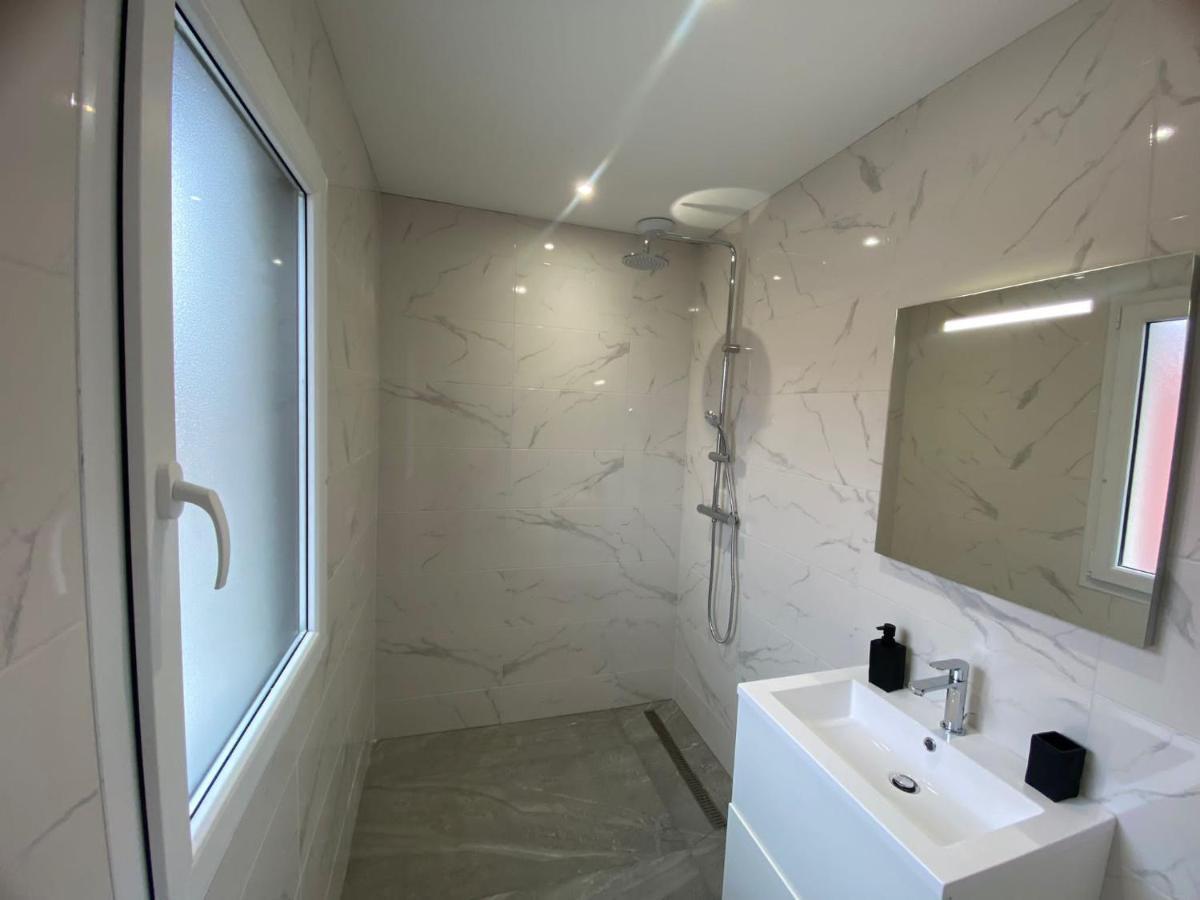 Maison Moderne Is-sur-Tille Extérieur photo